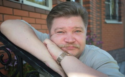 «Заткнись, а то у меня руки трясутся»: Николай Бандурин пел матерные частушки во время операции на сердце