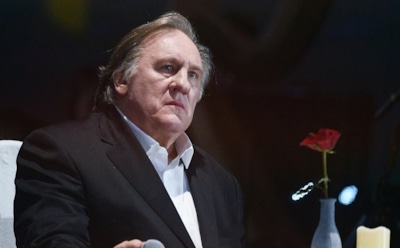 Жерар Депардье бежит от французской тюрьмы в Россию