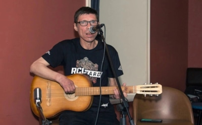 Много водки, нож и амнезия: в суде по делу музыканта «Смысловых галлюцинаций» новый поворот