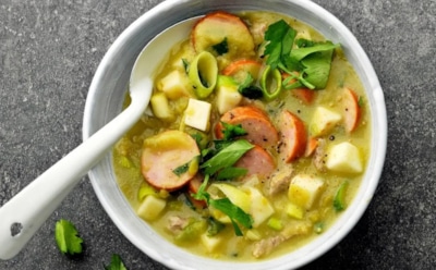 Это первое блюдо станет вашей семейной традицией: голландский суп «Снерт» — добавки попросят все