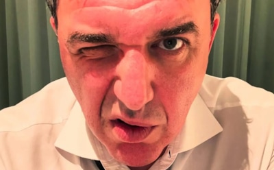 «Как собак!»: Максим Виторган пообещал бить током фанатов, которые его снимают