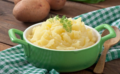 Хитрость, о которой молчат шеф-повара: эти добавки полностью изменят вкус унылого пюре — сделайте картошку вновь интересной
