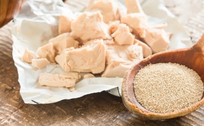 Ешьте, пейте, охотьтесь: дрожжи спасут здоровье, урожай и даже ваш дом — вы многое не знали о привычном продукте