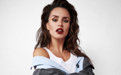 «Так нельзя!»: Zivert встала в позу и сорвала выступление на юбилее Агутина