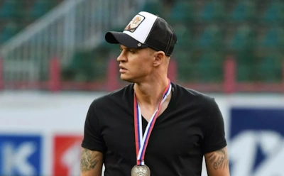 «Я в сумасшедшей форме!»: безработный Дмитрий Тарасов просится в «Локомотив», из которого турнули со скандалом