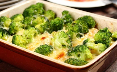 Когда готовлю — весь дом слюнями исходит: эта рыбная запеканка нежнее нежного — делайте двойную порцию, иначе всем не хватит