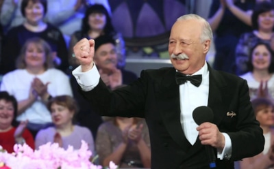 Бегство в небо от депрессии: почему врачи запретили Якубовичу лихачить на самолете