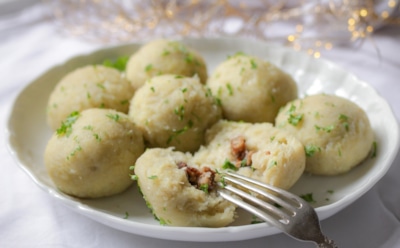 Бабушкин секрет сделал рецепт богическим: эти клецки с новым ингредиентом вы полюбите всем желудком — старая школа еду не испортит