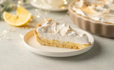 Буря вкуса под хрустящей корочкой — это лимонный тарт: после такого десерта гости будут умолять о добавке — ни один гурман не откажется