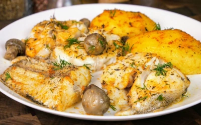 Первый раз сомневались — теперь готовим постоянно: эта запеченная рыбка найдет свой путь к вашему сердцу — не откладывайте