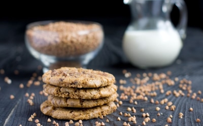 Ребенок любит сладости — я знаю, как сделать их полезными: это гречневое печенье обрадует малыша и успокоит вас — десерт с выгодой