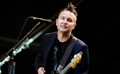 "Бац, и химиотерапия": фронтмен Blink-182 Марк Хоппус столкнулся с агрессивным видом рака