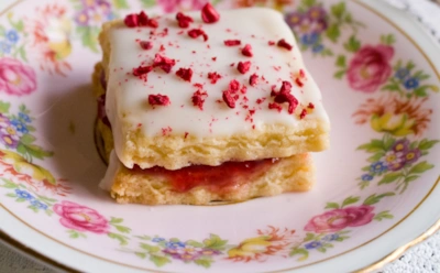 Сама не кондитер — но этот десерт просто сделать даже мне: торт «Александр» станет главным украшением стола — император бы одобрил