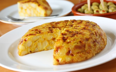 Обязательно готовлю утром — вся семья обожает: этот омлет заряжает силами и бодростью на весь день — настоящий завтрак чемпионов