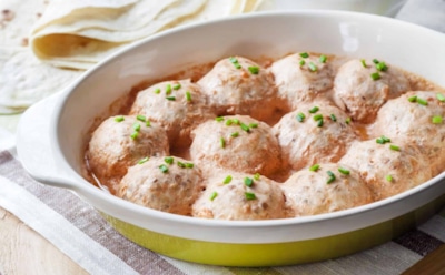 Вопрос с детским завтраком закрыт — никаких капризов: эти тефтельки с секретом малышня уминает за милую душу — Макаренко позавидует решению