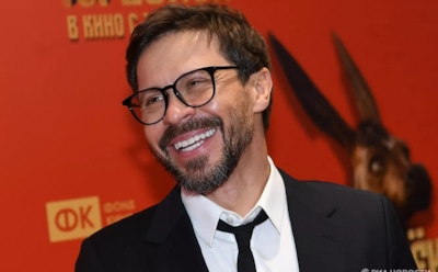 Павел Деревянко впервые женится: актер закатил сногсшибательную помолвку-сюрприз