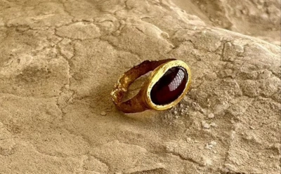 Ювелирка до нашей эры: мини-кольцо из золота перевернуло представление об античном Иерусалиме — 23 века истории