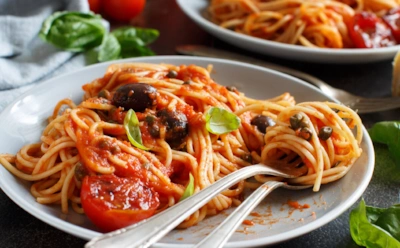Для тех, кто устал от пресной еды: этому спагетти не найти аналогов ни в одной кухне мира — восхитительно пикантно и безумно вкусно