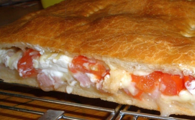 Завтраком можно удивить — достаточно немного усилий: такую яичницу вам еще пробовать не доводилось — шокируйте близких новой формой подачи