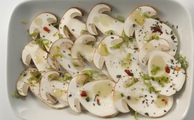 Когда устаю от мяса — беру грибы: это особое карпаччо даже мясоедам зайдет на ура — попробуйте классику в новом свете