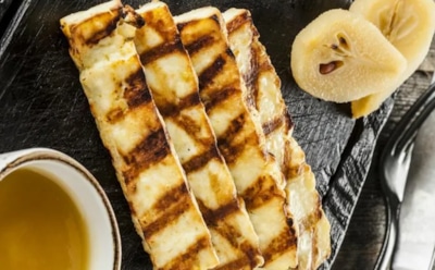 Лето на гриле: вы будуте счастливы отведать халуми с грушей и апельсиновым сиропом — вот такая необычная альтернатива шашлыку