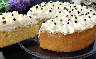 Три молока, одна цель — растопить ваше сердце: этот торт бьет точно в ностальгию — легендарный десерт с нежным акцентом