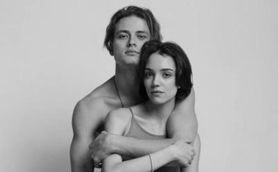 Евгения Медведева перестала скрывать очередной роман: романтичные фото с танцором