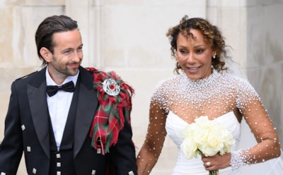 50-летняя Мел Би из группы Spice Girls вышла замуж в третий раз