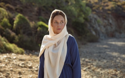 Сериал «Между нами глубокое море»: актеры и роли