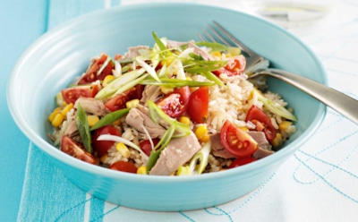 Тунец и банан — идеальное сочетание: этот салат умеет удивлять своим вкусом