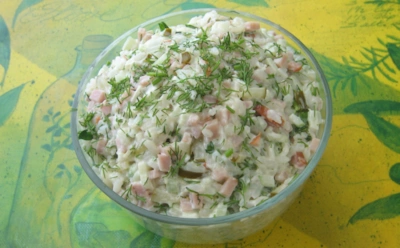 Когда вкус важнее цены: этот салат с ветчиной и рисом подстраивается под любое настроение — готовьте по-домашнему