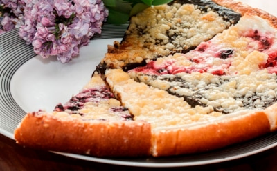 Его названием можно призвать ктулху, а вкусом — научить того доброму и вечному: этот десерт сводит с ума с первого кусочка и заставляет в себя влюбиться