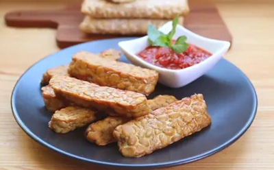 Орехово-грибной вкус — для настоящего удовольствия: рассказываем, как пожарить темпе по-индонезийски