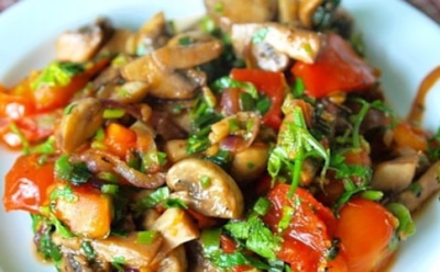 Бразильская страсть в тарелке — круче любого сериала: этот салат разжигает аппетит с первого взгляда — покорит даже равнодушных