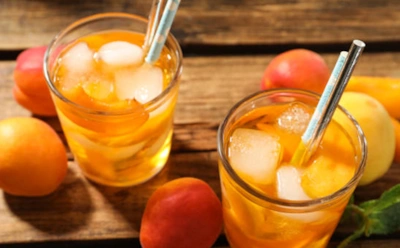 Не покупайте газировку: этот абрикосовый лимонад освежает лучше — и полезнее любого напитка из магазина