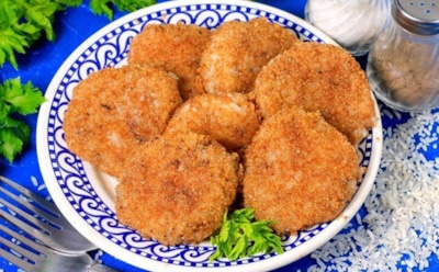 Рецепт за копейки — вкус на миллион: на эти рыбные котлетки с тарелками сбегается весь дом