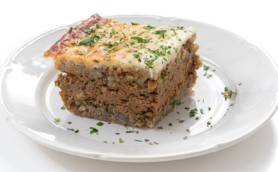 Когда хочется сытного без жарки, на помощь приходит запеканка из печени и риса — это вкусно, быстро и диетично