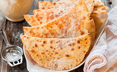 Пироги для зятя: попробуйте эти сладкие карельские сканцы с сахаром — жареное лакомство с историей