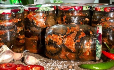 Родные просят варить больше: это «баклажановое мясо» зимой исчезает быстрее, чем летом закатывали