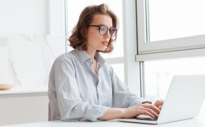 Раскрыта секретная методика офтальмолога для работы за компьютером: всего 10 минут в день — и ваши глаза снова видят ясно