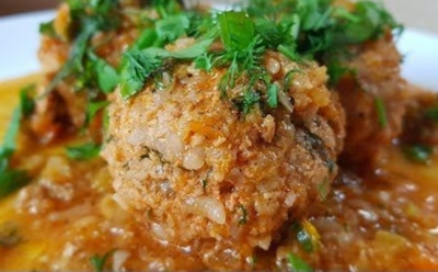 Эти фрикадельки тают во рту: все молчат за столом — только стучат ложками