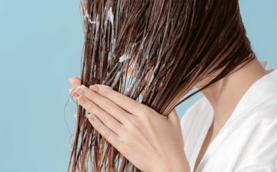 Ваша прическа преобразится: этот домашний соляной скраб для головы работает лучше дорогих масок