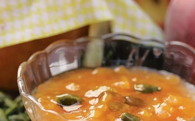 Готовлю этот персиково-фисташковый конфитюр каждую зиму — семья съедает банку в один присест