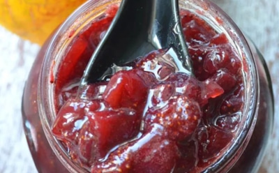 Дети просят добавку, а взрослые улыбаются: это не просто привычное варенье — настоящий зимний праздник для души