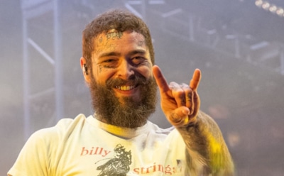 Усатая звезда рэпа едет в Россию: Post Malone даст концерт на «Газпром-арене»