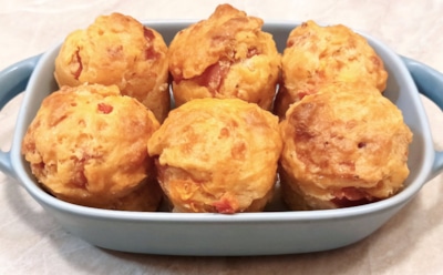 Готовлю эти кексы за 20 минут — а исчезают со стола они в разы быстрее: вся семья обожает эту сытную выпечку