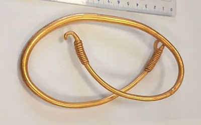 Сенсация в Польше: найдено самое тяжелое золотое украшение за всю историю страны