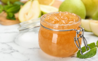 Готовлю каждый год — и жалею, что мало: от этого грушевого конфитюра не оторвать не только детей, но и их родителей