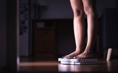 Ошибки, из-за которых вес возвращается: диетолог назвала привычки, мешающие эффективному похудению