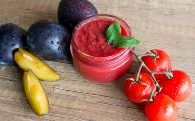 Сливы — это не только варенье и компот: с таким кетчупом мясные блюда заиграют новыми красками